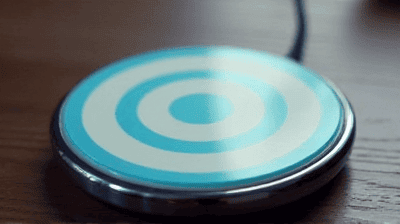 Wireless Charging Explained: Qi Standard vs. AirFuel Resonant Technology